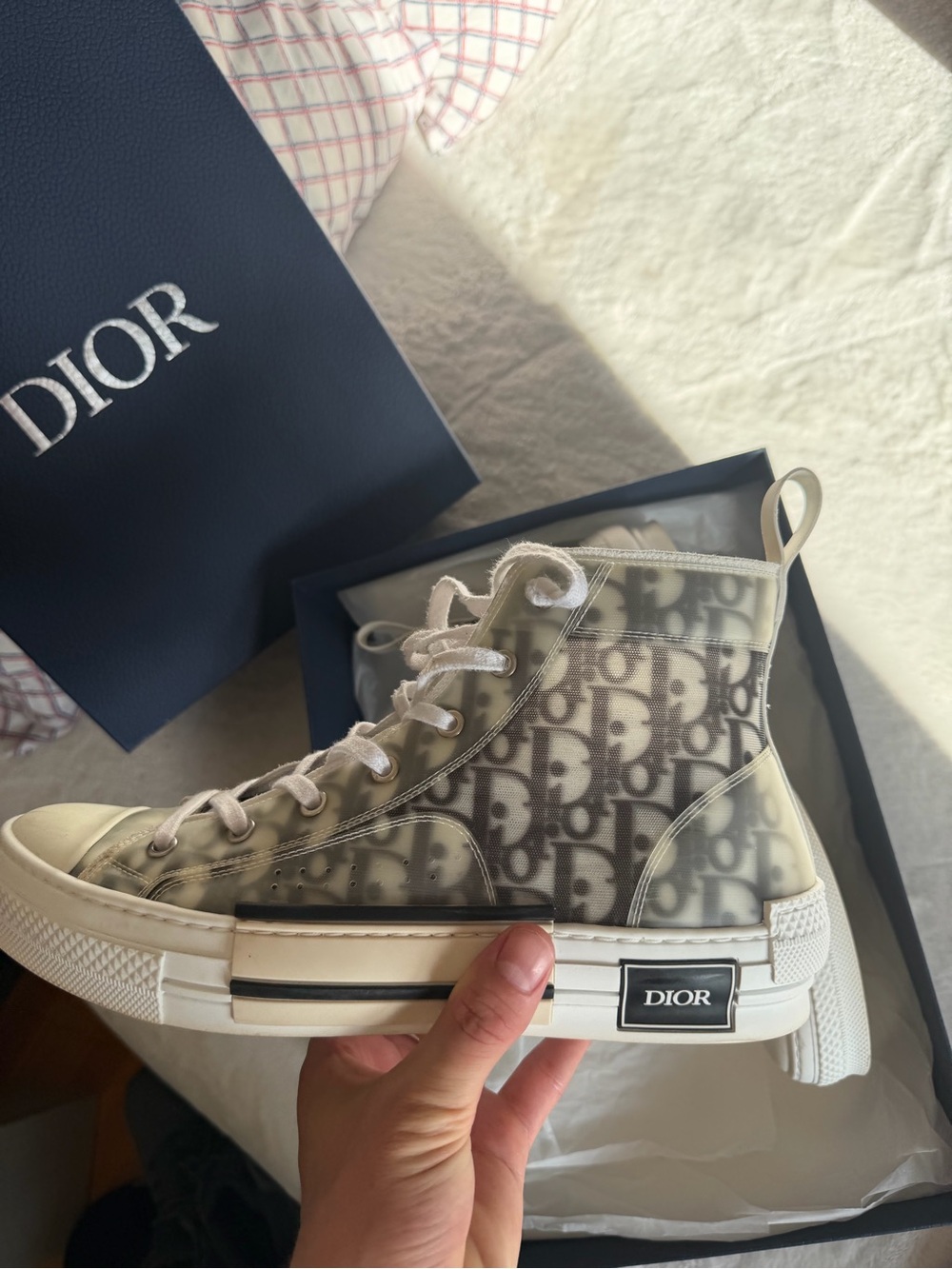 Dior B23 High-Top Sneakers - Picture 3 of 7